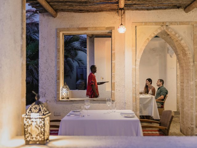 1733311568994_Dining_027_Watamu_TCunniffe1024